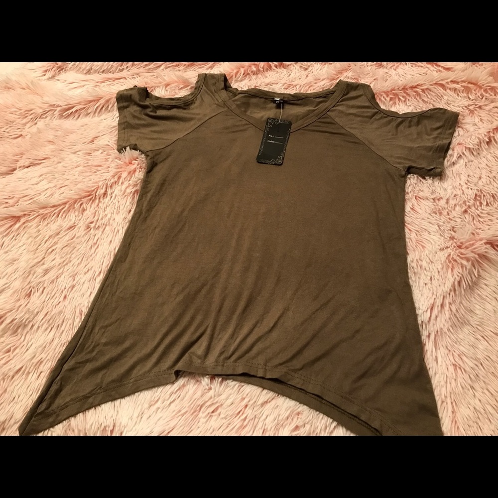 $7 or 3 items for $15 cold shoulder blouse